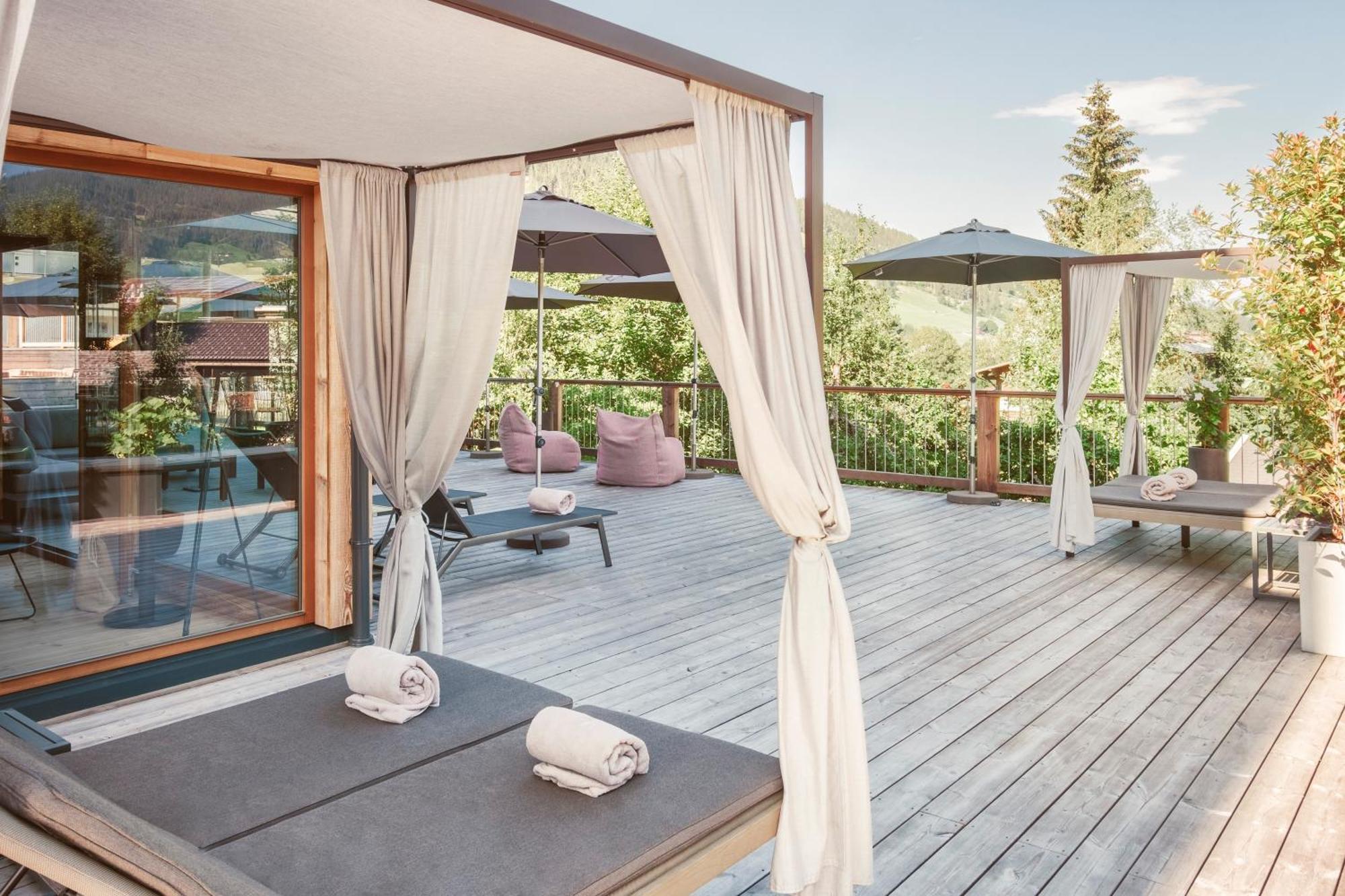 Almmonte Sensum Suites Boutique Hotel ヴァークライン エクステリア 写真