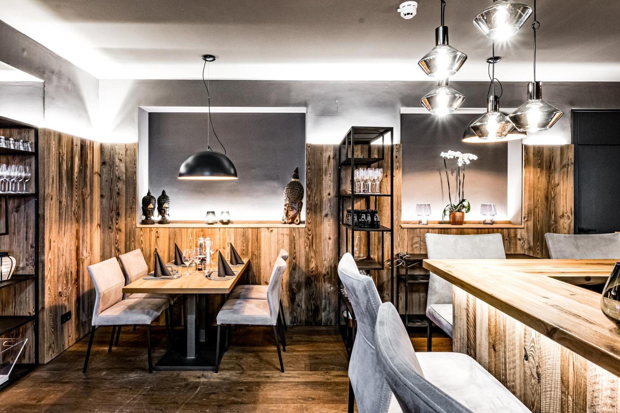 Almmonte Sensum Suites Boutique Hotel ヴァークライン エクステリア 写真